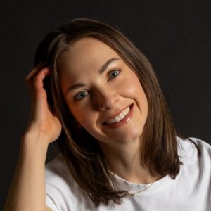 Headshot of Caitlin Finley